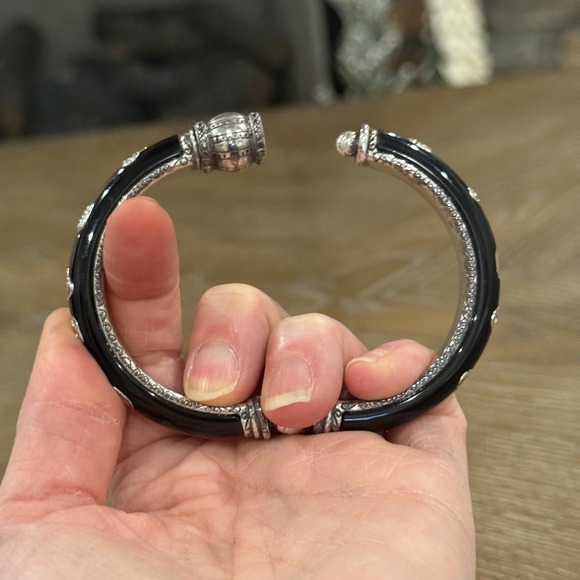 Brighton Brown Lucite Crystal Heart Hinged Bangle Bracelet Silver Plated - Picture 7 of 8